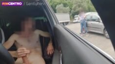 HIGHWAY HANDJOB – I wank inside my car in a rest area when a sexy woman see my cock