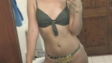 Nancy 34 year old hotwife