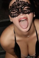 Sisi the Whorish Hotwife Milf